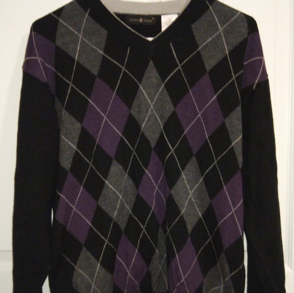 Men's sweater